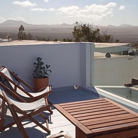 Ferienwohnung 360 View To Ocean And Cliffs Famara Exterior foto